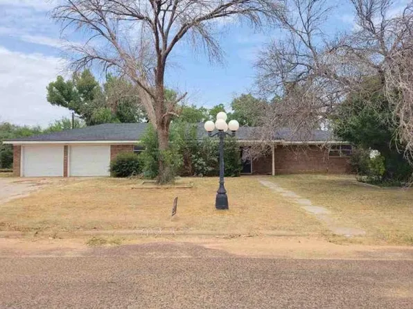 405 Ramsey Ave, Coahoma, TX 79511