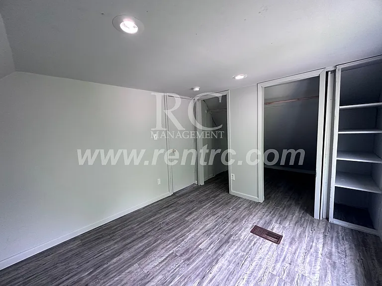 512 N Griffin St — Photo 14