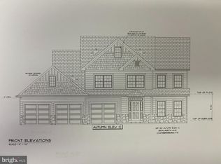 2504 Austin Ave, Chambersburg, PA 17202