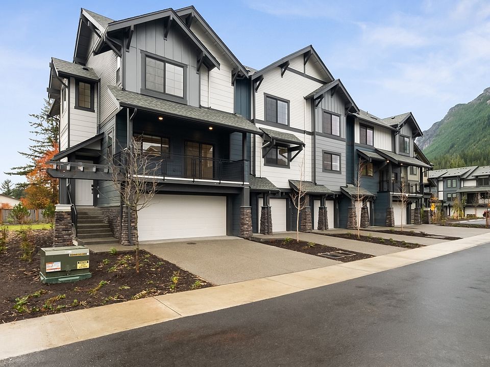 5 Plex Exterior Style A