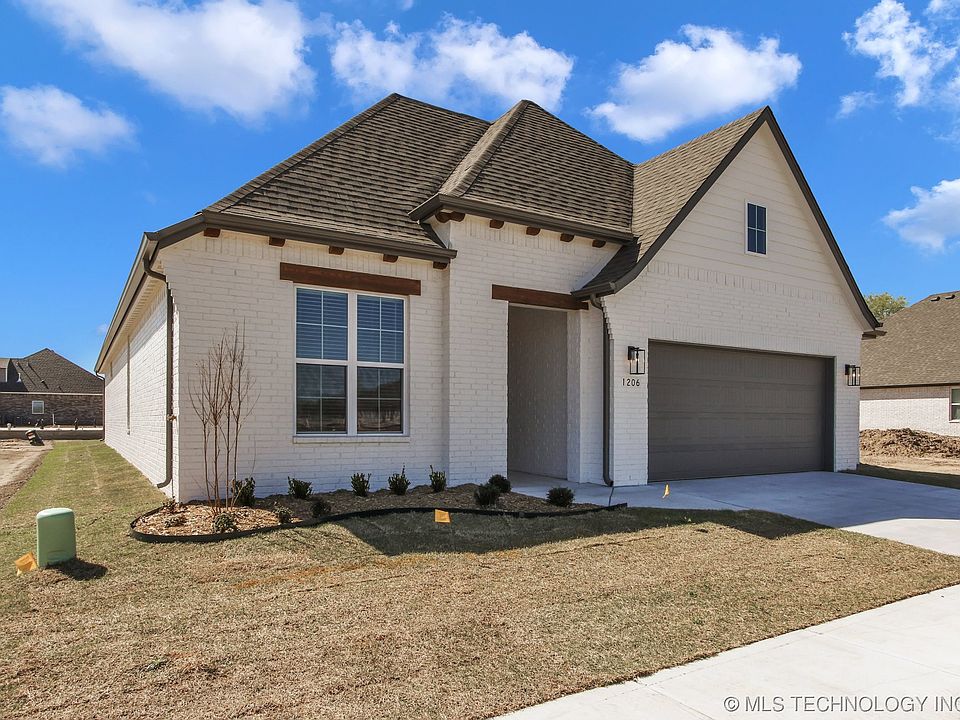 1206 N Elder Ave, Broken Arrow, OK 74012 | Zillow