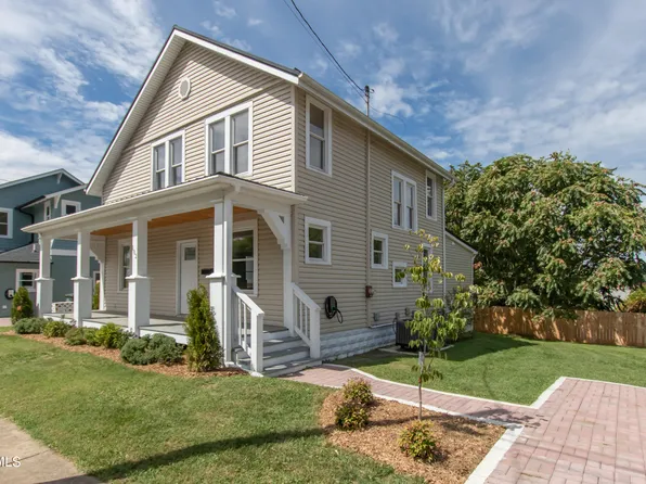 102 Oak St, Bristol, VA 24201