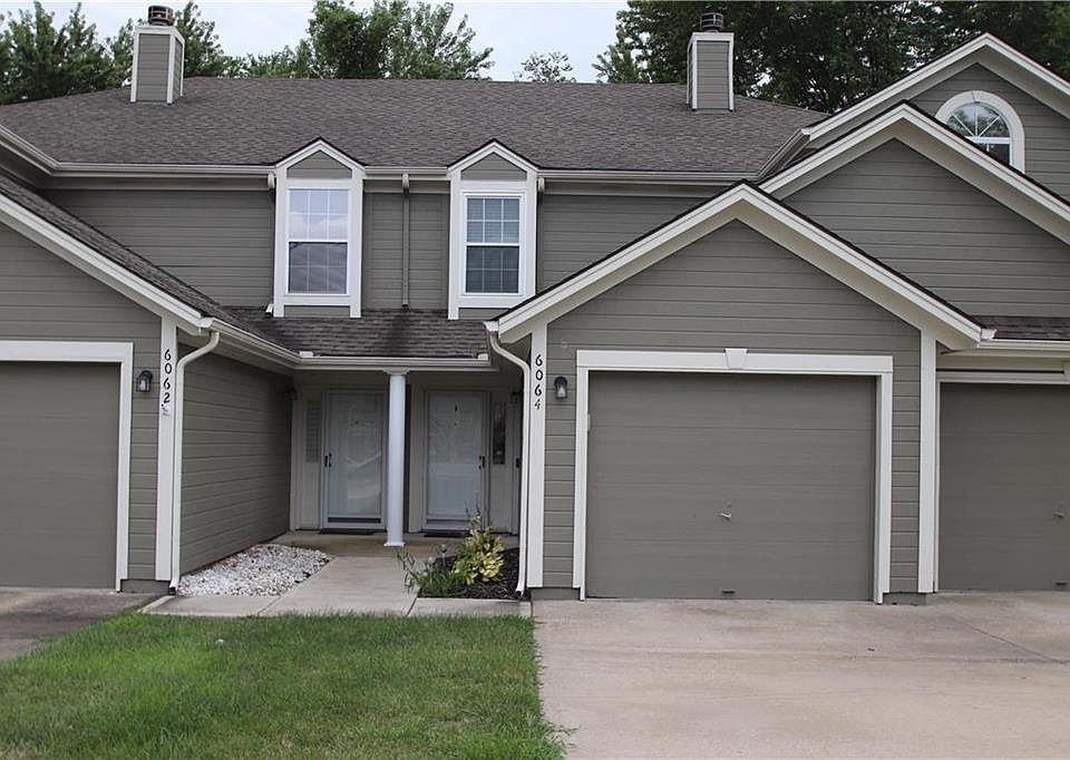 1st image of 6064 NE Moonstone Dr