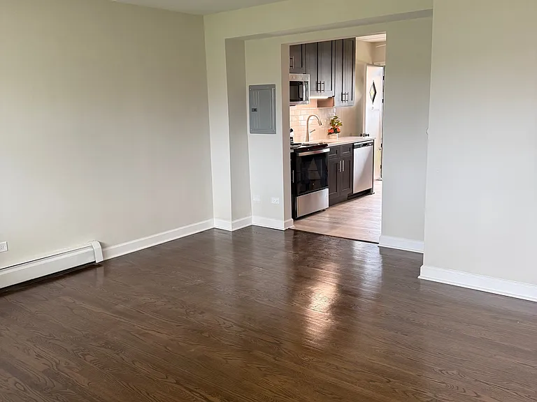 Park Lane Apartments — Photo 15