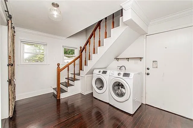 1526 Dante St — Photo 25