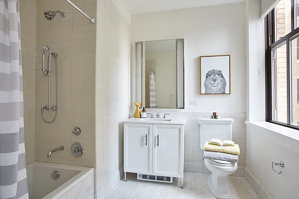 Sold by Compass | media 25