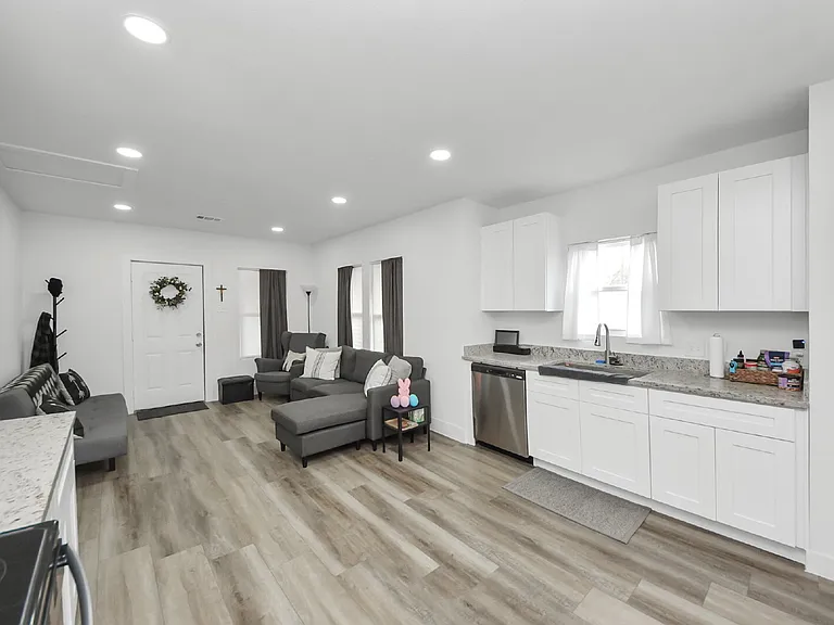 3029 Beulah St — Photo 24