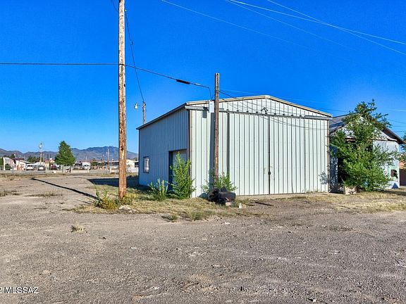 4th image of 650 S Cochise Ave
