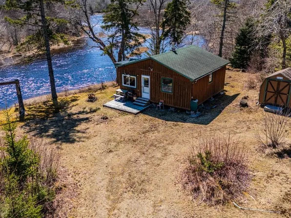 215 Macintosh Rd, Saint Mary's, NS B0H 1E0