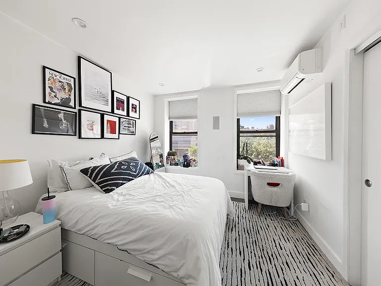 194 1st Ave #7 — Photo 4