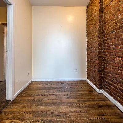 Rented by Nooklyn NYC LLC | media 26