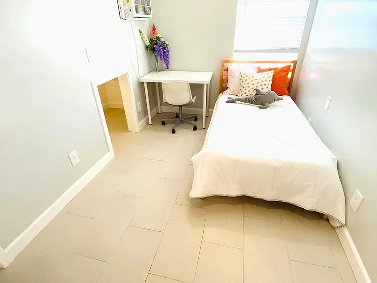 2924 Van Buren Pl — Photo 25