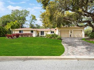 5322 Cape Leyte Dr, Sarasota, FL 34242