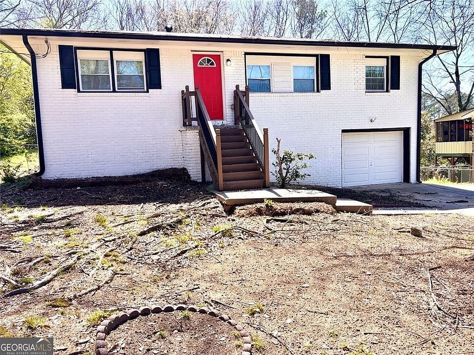 1st image of 2834 Green Trail Dr