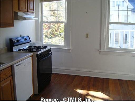 1st image of 243 Alden Ave