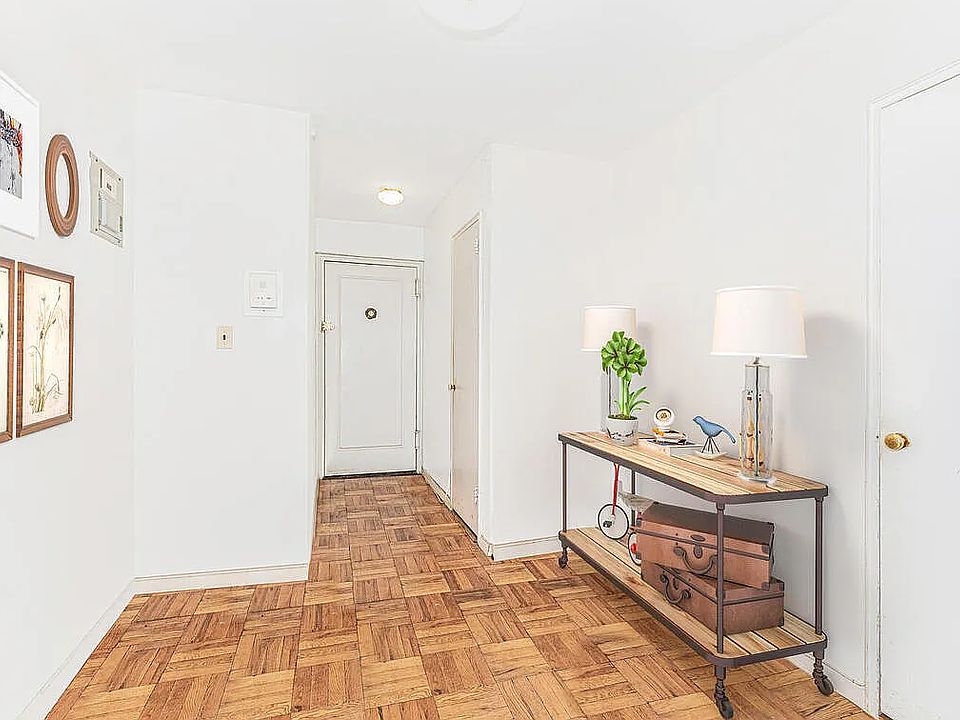 1st image of 100 Park Ter W APT 2A