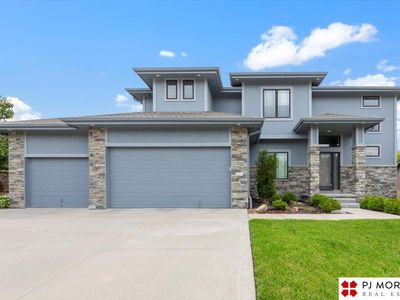 1611 S 211th St, Elkhorn, NE, 68022