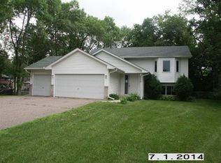 6926 Pheasant Ln, Centerville, MN 55038