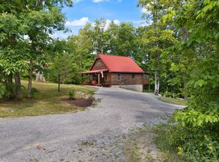 249 Diamond Ln, Wallingford, KY 41093