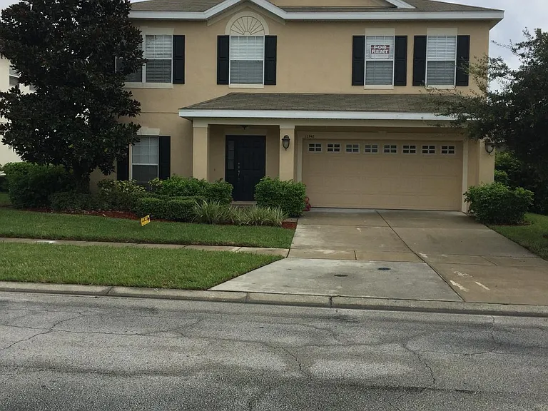 10748 Cypress Trail Dr — Photo 1