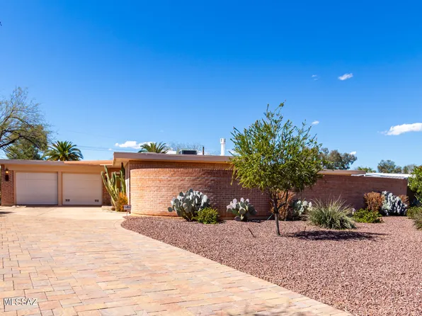 430 S Brighton Ln, Tucson, AZ 85711