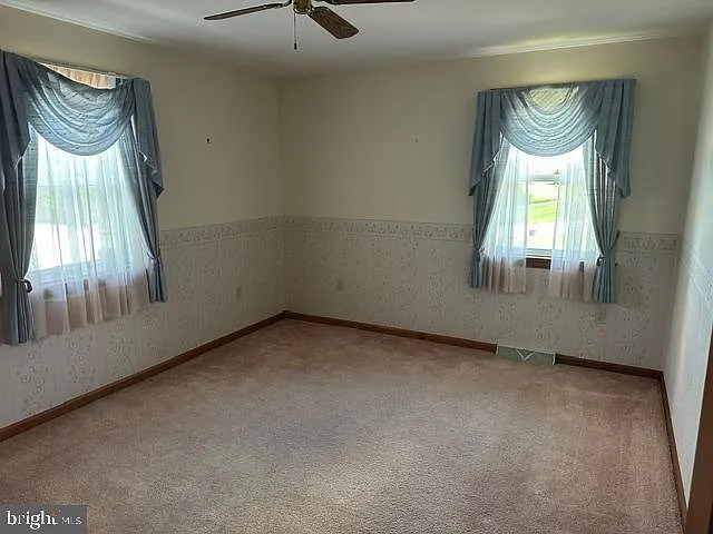 1463 Main St — Photo 21