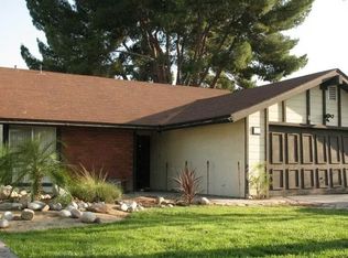 801 E Madden St, Hemet, CA 92543