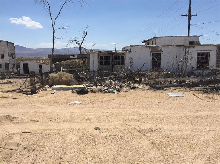 2nd image of 38117 Ranch Rd