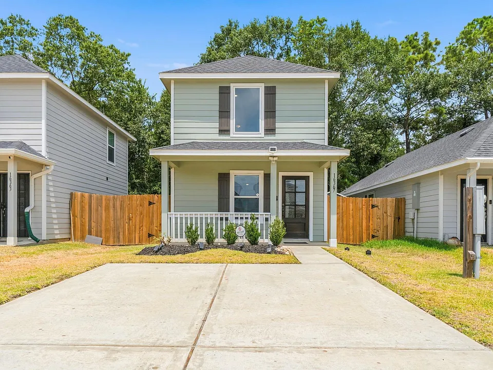 16367 Jasmine Marie Pl