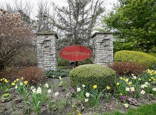 14 Winding Way, Hamburg, NJ 07419