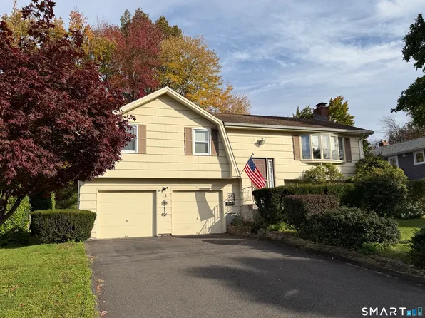 12 Nathan Hale Drive, Newington, CT 06111