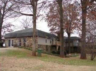 2005 Edwards Ave, Muscle Shoals, AL 35661