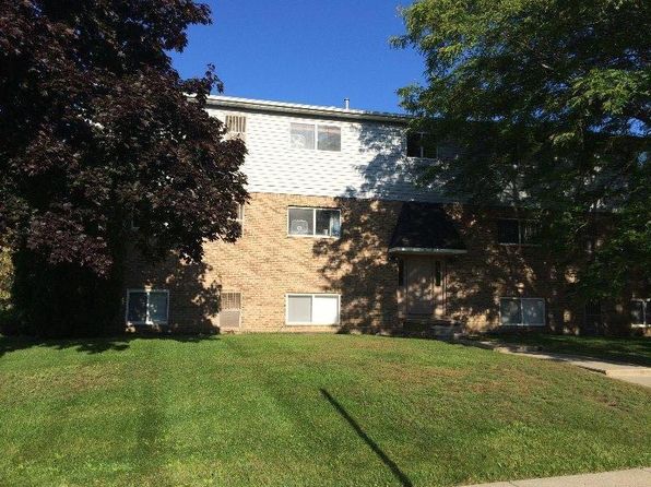 45871 Jefferson Ave #9