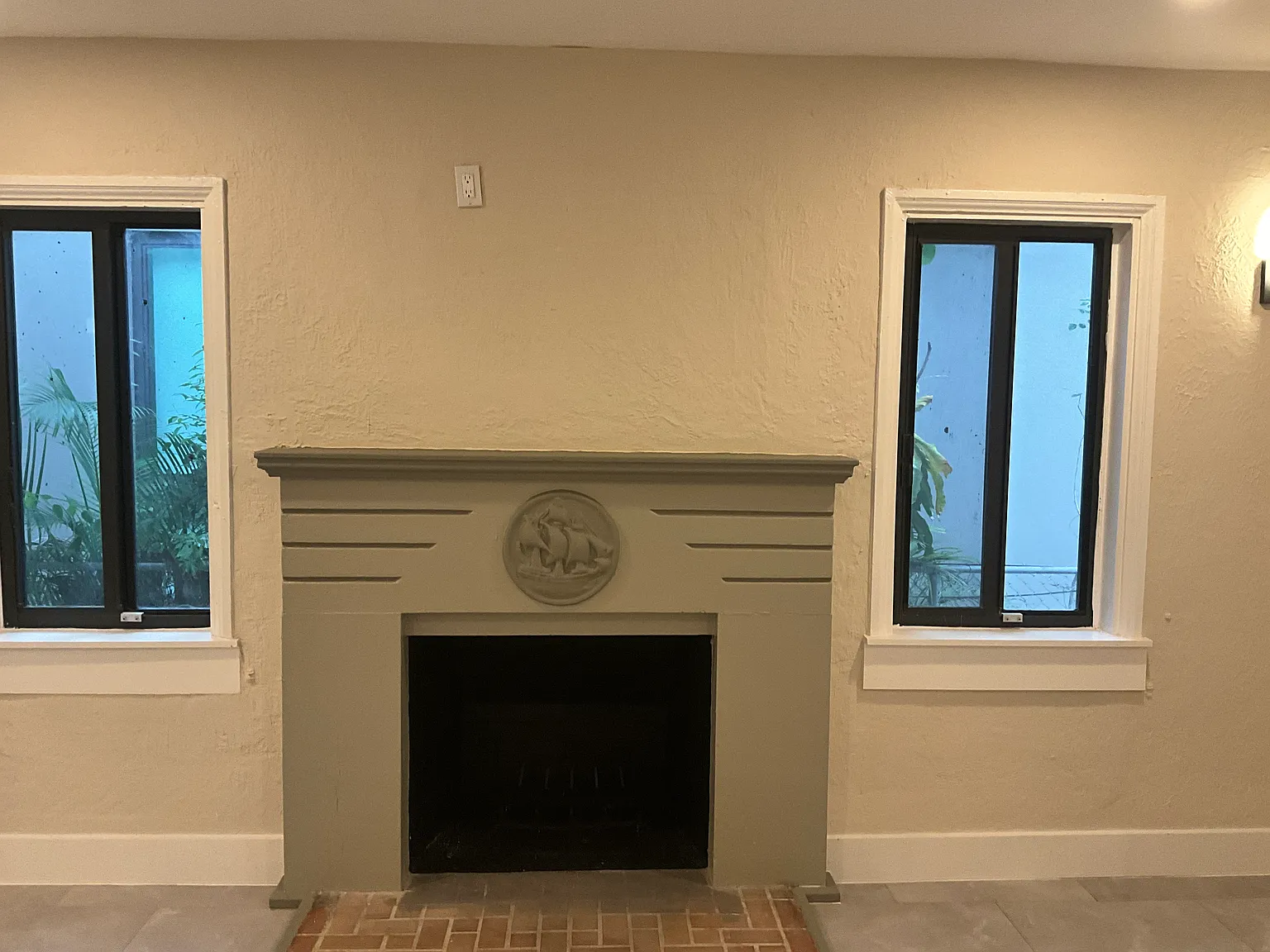 3 bed, 1200 sqft, $3,900 — Photo 4