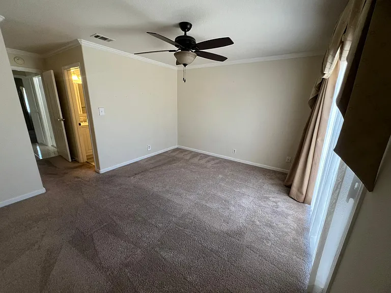 2488 Shilshone Cir — Photo 34