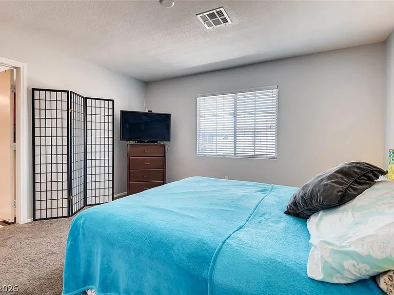 10451 Processor Ct — Photo 16