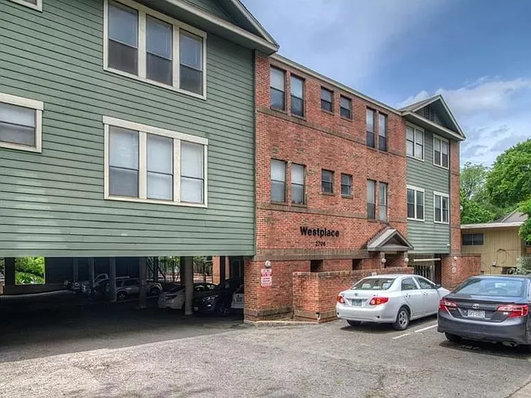 2706 Salado St #305 — Photo 1