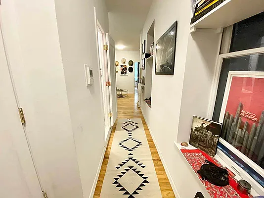 Rented by J PRESTON AND ASSOCIATES INC | media 13