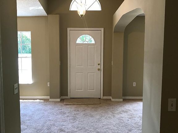 4th image of 991 Courtland Blvd