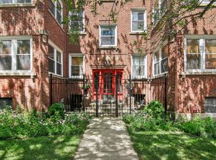 5683 N Ridge Ave #2W, Chicago, IL 60660