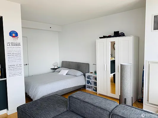 Rented by Oxford Property Group | media 24