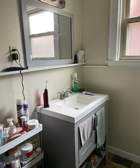 5435 5th Ave #2 — Photo 7