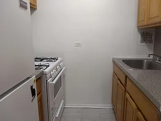 Rented by Harari Realty Corp