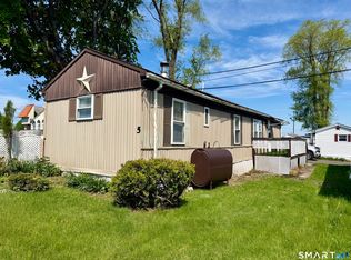 9 North Road, East Windsor, CT 06088