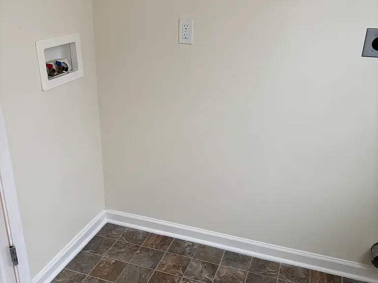 186 W Park Ave #186 — Photo 5