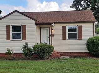 10 Fontaine Rd, Newport News, VA 23601