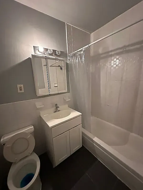 211 West 146th Street — Photo 2