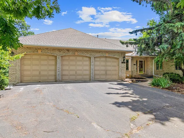 1200 Summit Oaks Dr, Burnsville, MN 55337