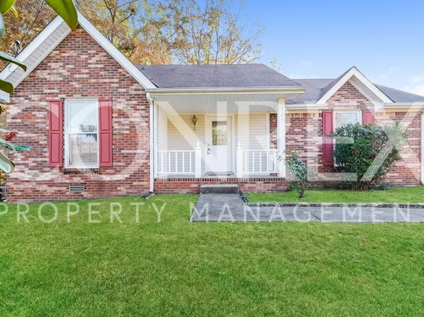 323 Southern Dr, Clarksville, TN 37042