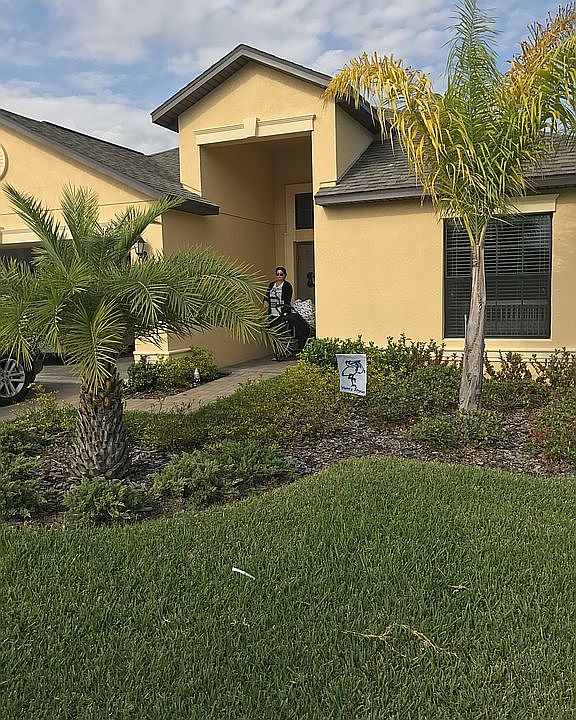 1st image of 14214 Stockwell Ln